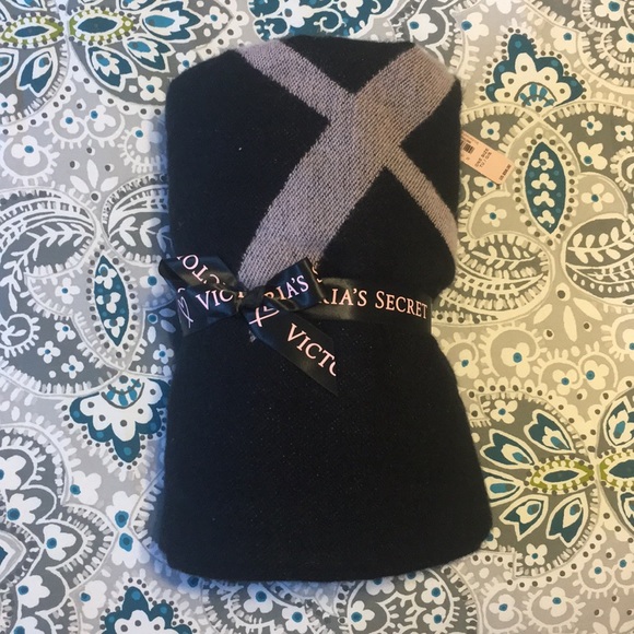 Victoria's Secret Other - Victoria’s Secret Blanket